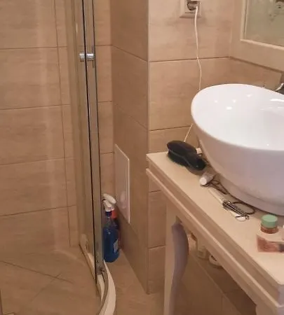 Deluxe 2 Zimmerwohnung,monte Carlo, Harmony Suites アパート サニービーチ